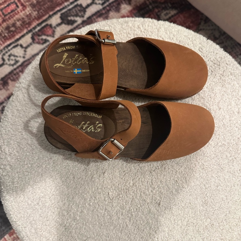 Brand new Cute Clog Sandals from Sweden!